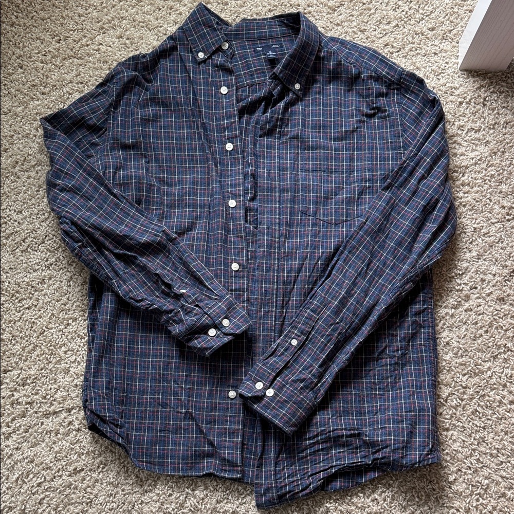 GAP Navy and Red Plaid button down Shirt